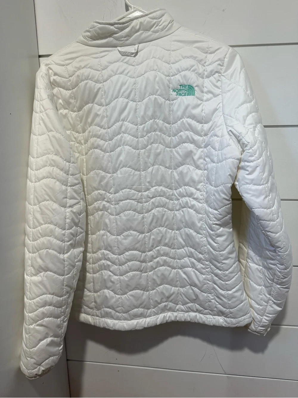 The North Face White Jacket with Mint Logo - Picture 9 of 9